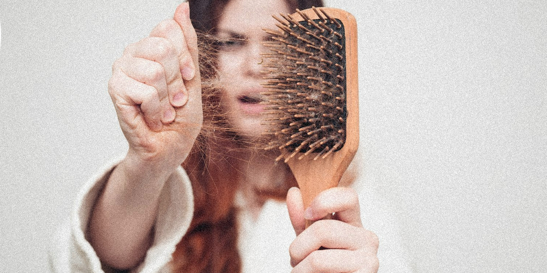 5 простых способов борьбы с потерей волос после 35 лет