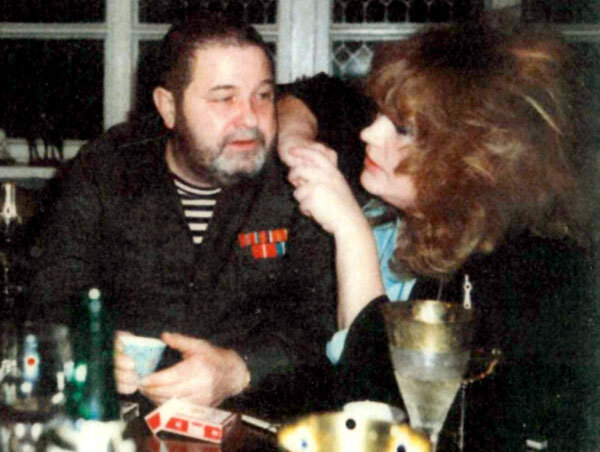 - ,      ,       ,  :     !    ! -   .