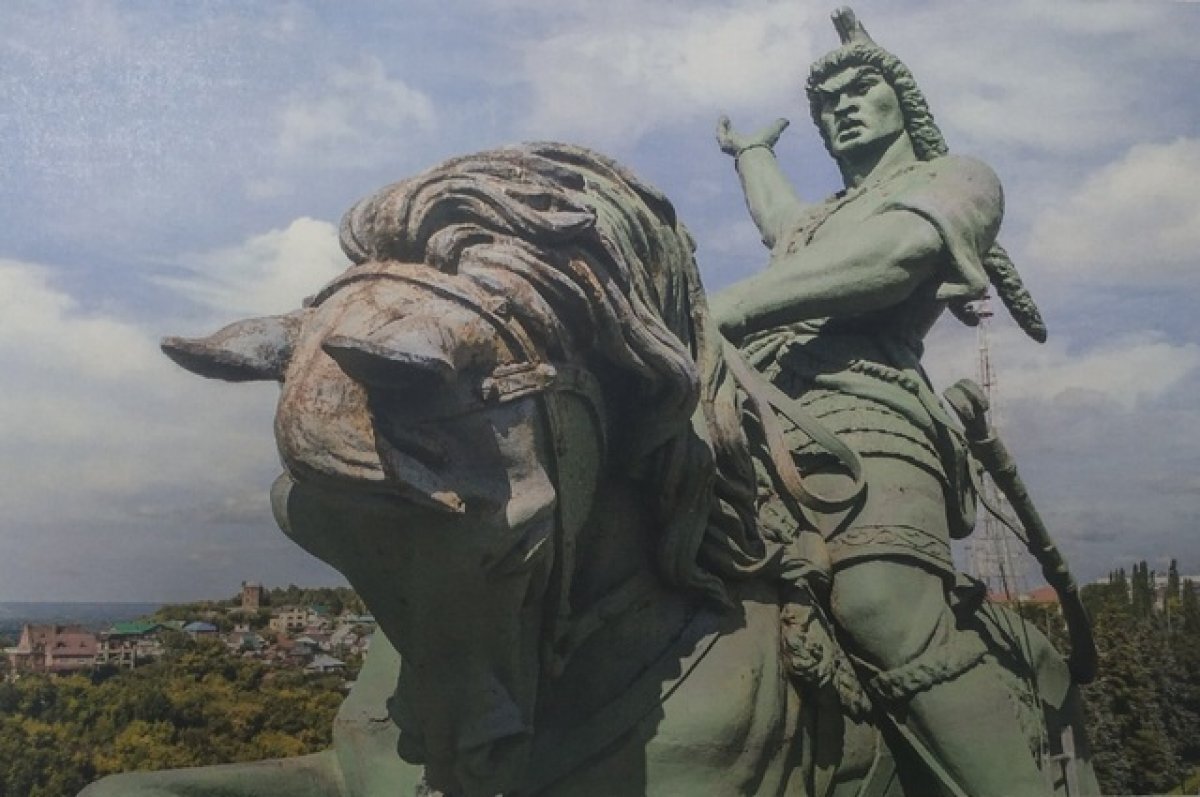    Памятник Салавата Юлаева будут реконструировать в специальном цеху