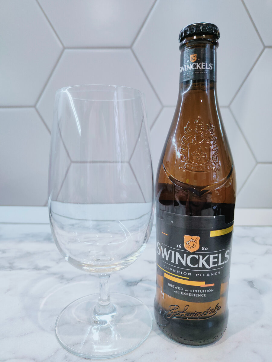 Пиво "Swinckels' Superior Pilsner" (Свинкелс Превосходный Пилзнер)