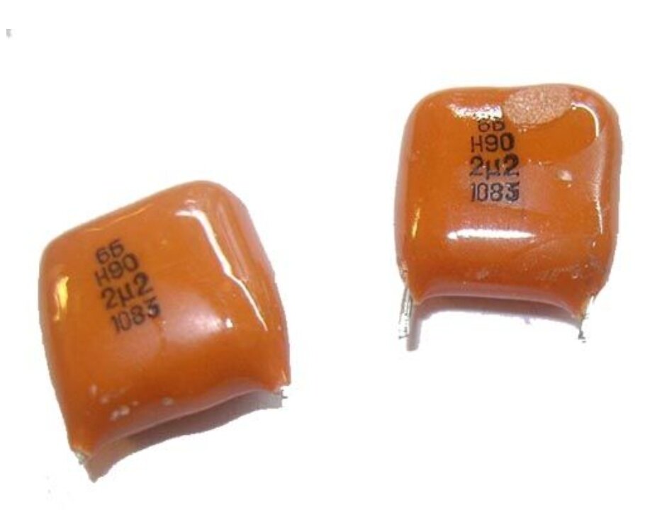 конденсаторы КМ рыжие (Н90) 1М5, 2М2