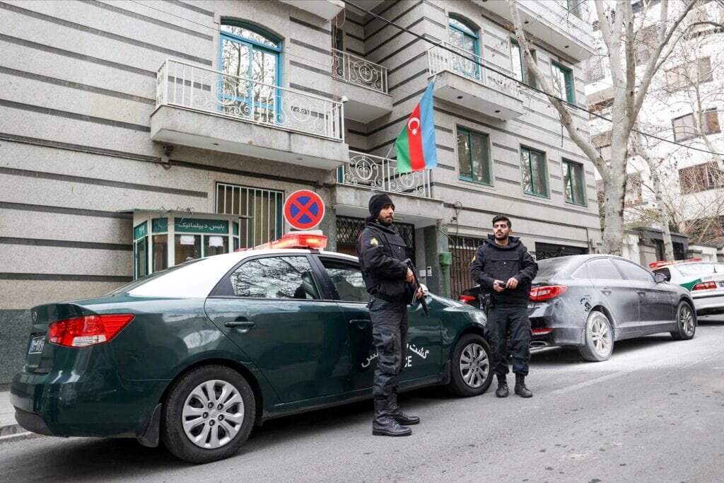    rg.ru Жуман Кииков