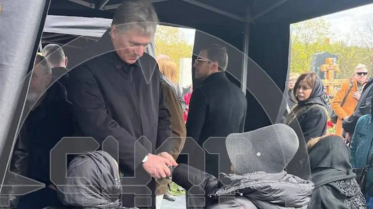 Песков и Пугачева. Фото: t.me/shot_shot