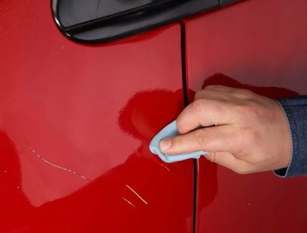 Как убрать мелкие царапины на машине