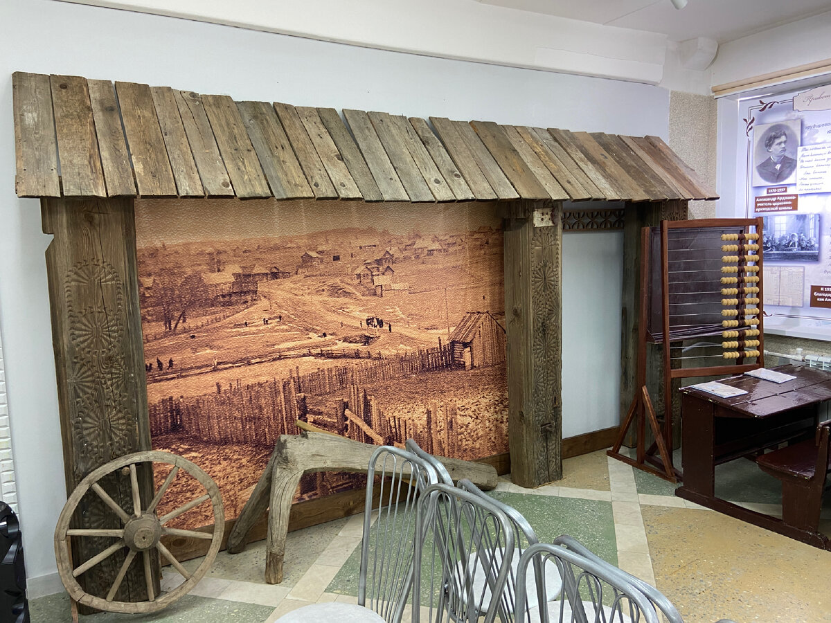 Экспозиция в краеведческом музее Якшур-Бодьи 