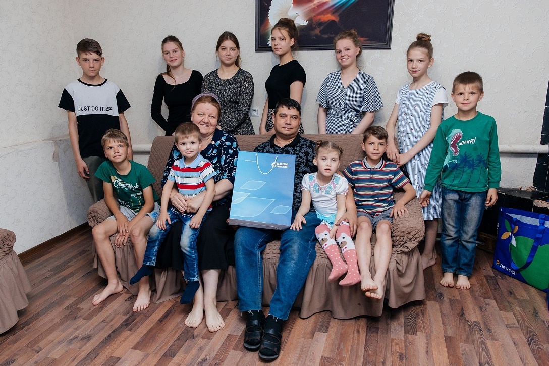    «Газпромнефть-Оренбург» продолжает поддерживать многодетные семьи региона Кристина Просвиркина