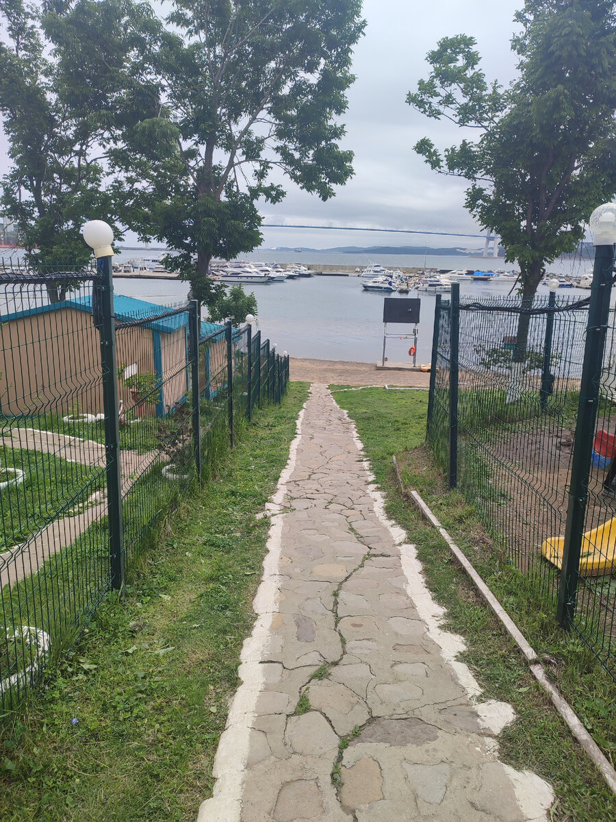 Вход на пляж. Фото автора.