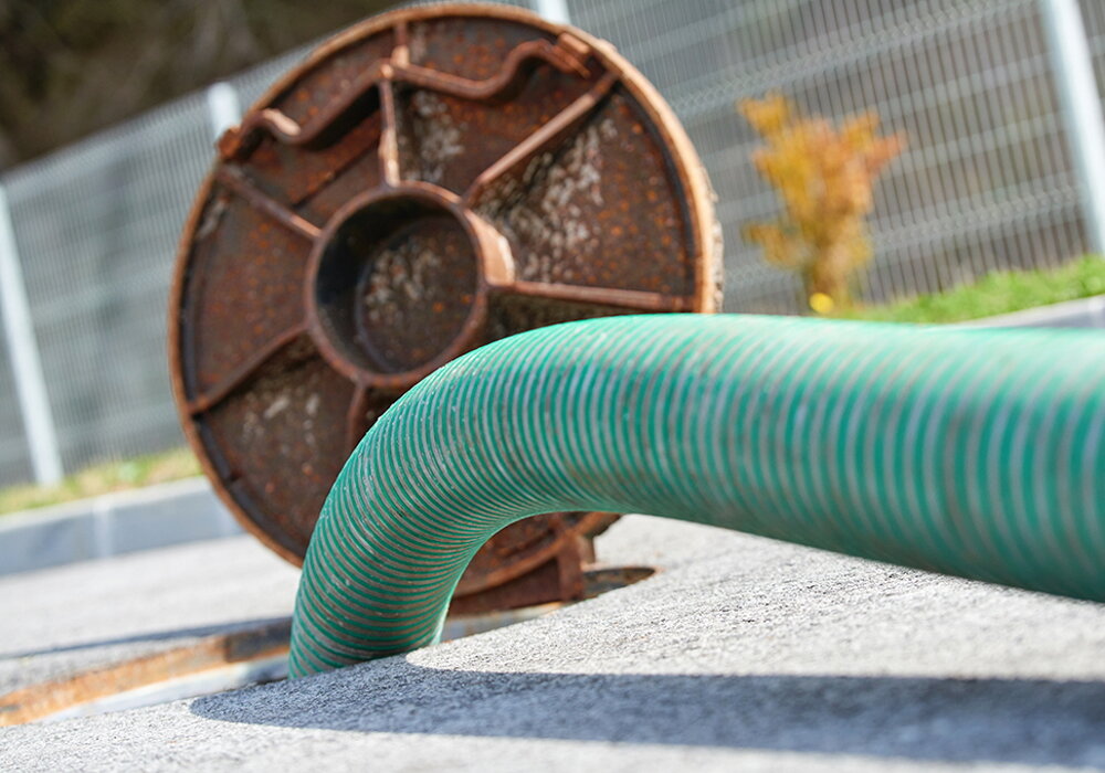 Откачка септика.