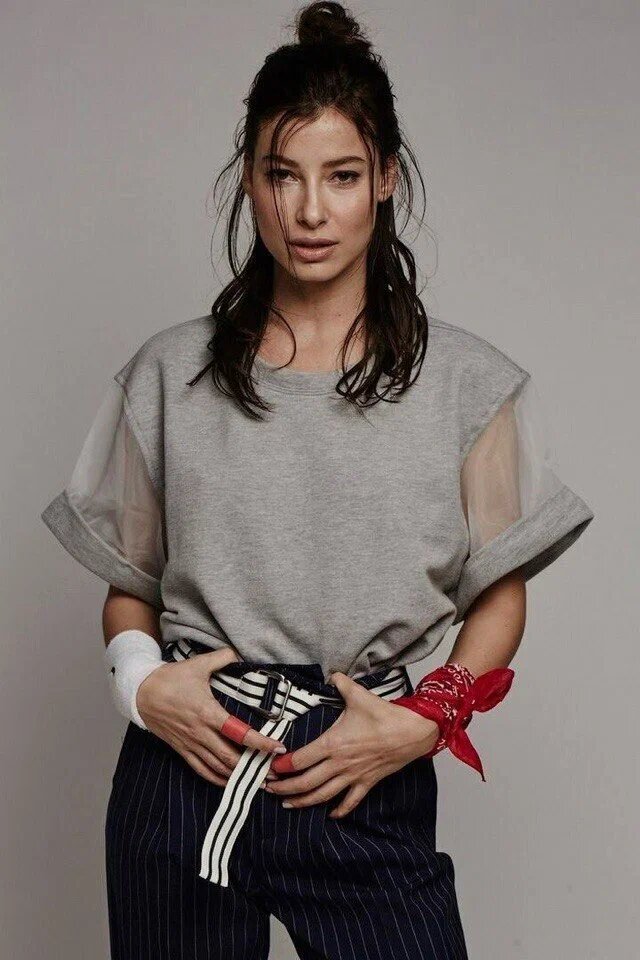 Самые красивые турецкие актрисы. Мюжде узман великолепный. Мюжде узман личная жизнь. Узман. Мюжде узман.