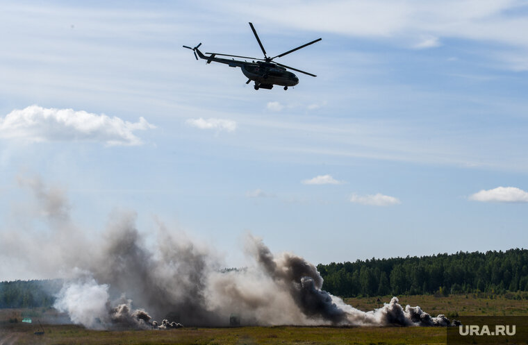    Российские вертолеты Ка-52 хорошо показывают себя в боях с украинскими бойцами