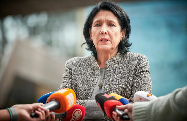 Хочу милую, хочу казню, хочу мармелад ем, а почему объяснять никому не буду (фото с сайта inosmi.ru)