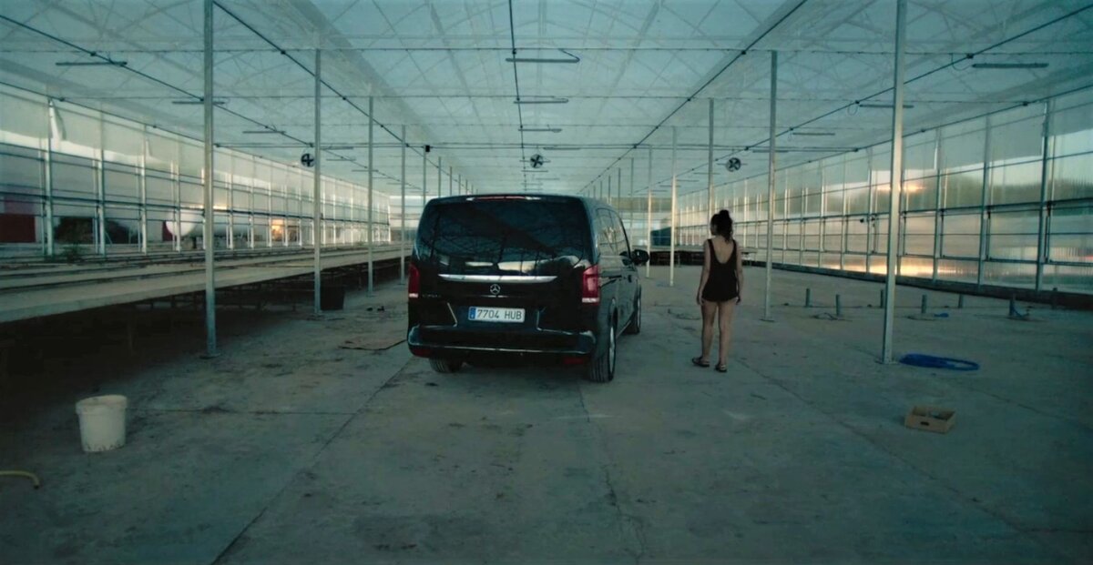 Скриншот из сериала "El silencio" ("Здесь любят тишину").