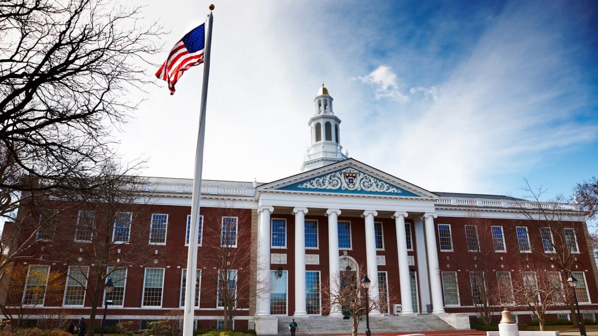    Фото: Depositphotos Август Макаров