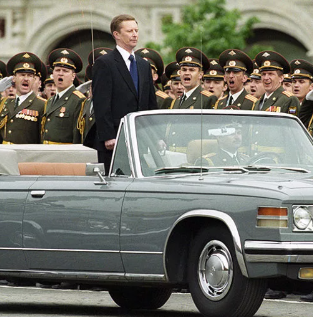 Министр обороны Сергей Иванов