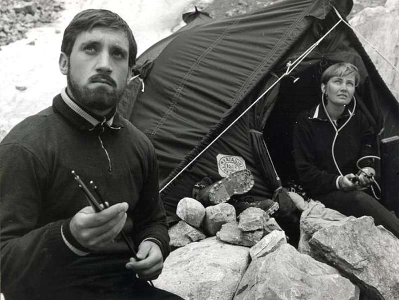 Владимир Высоцкий и Лариса Лужина на съёмках фильма "Вертикаль".