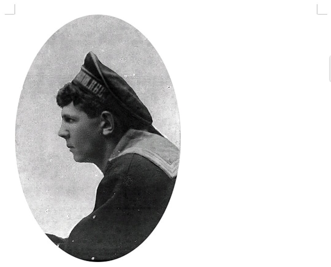 Фото: Матрос Железняк (Анатолий Железняков) — командир бронепоезда «Т. Худяков» на Южном фронте Гражданской войны, 1919