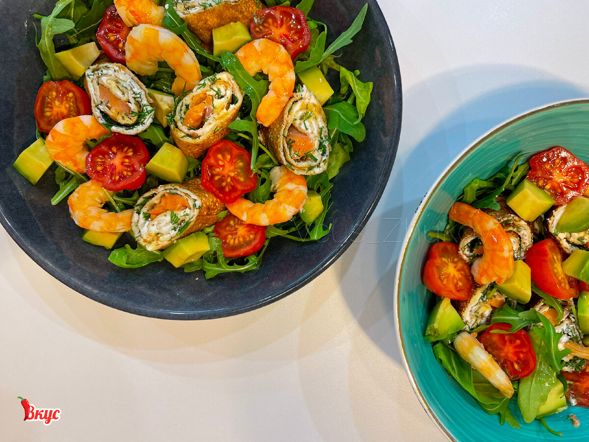 Блинный салат. Завершаем Масленицу эффектной подачей!