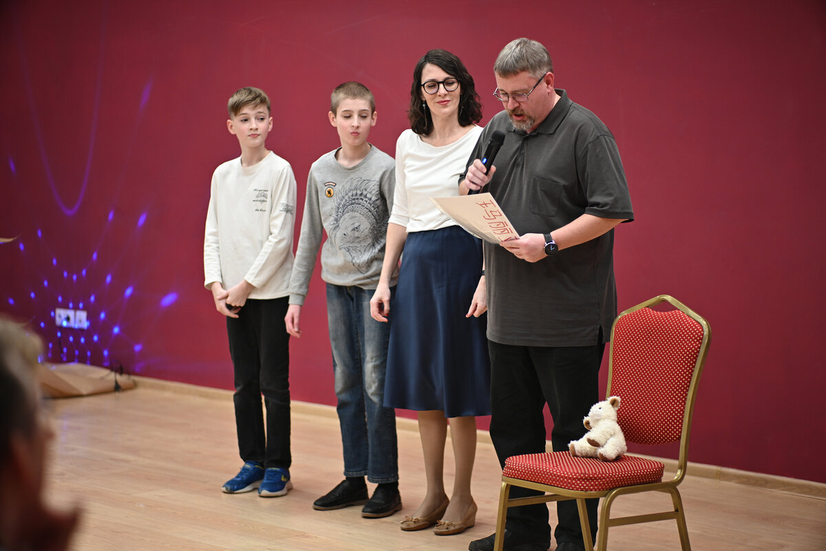 Мы представляем свою семью