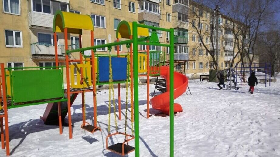     Это случится, благодаря участию в программе Минвостокразвития «1000 дворов на Дальнем Востоке». В регионе продолжается инспекция дворовых территорий, благоустроенных по этой программе.