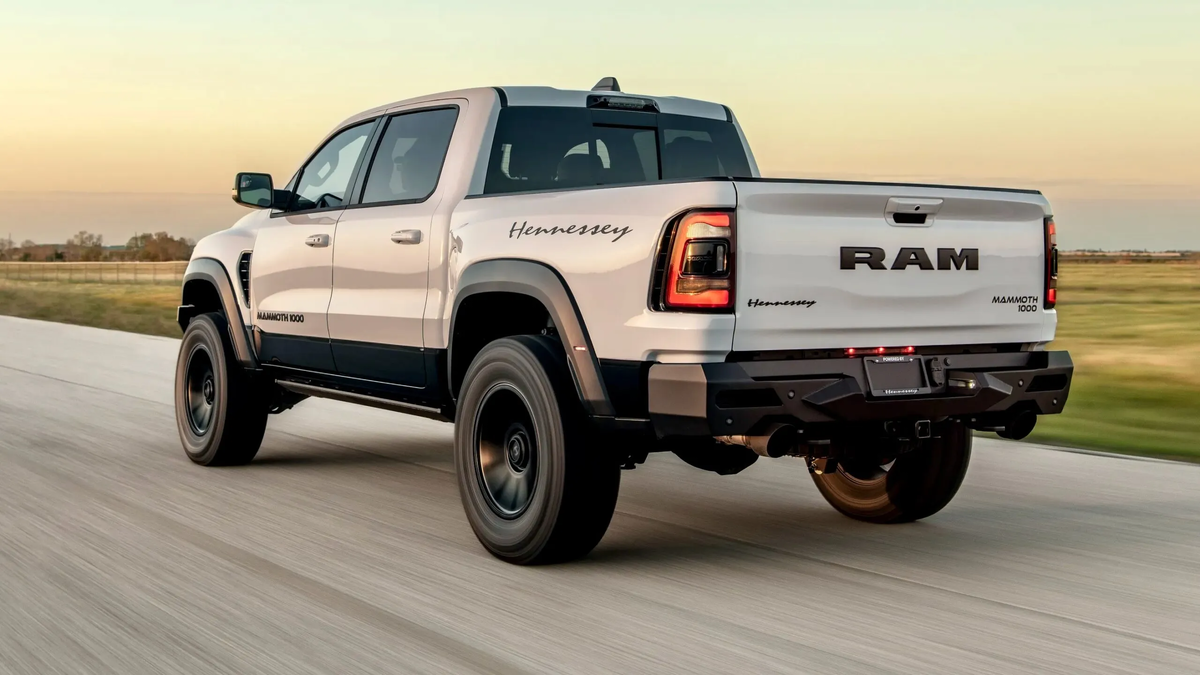 Источник фотографии: Hennessey