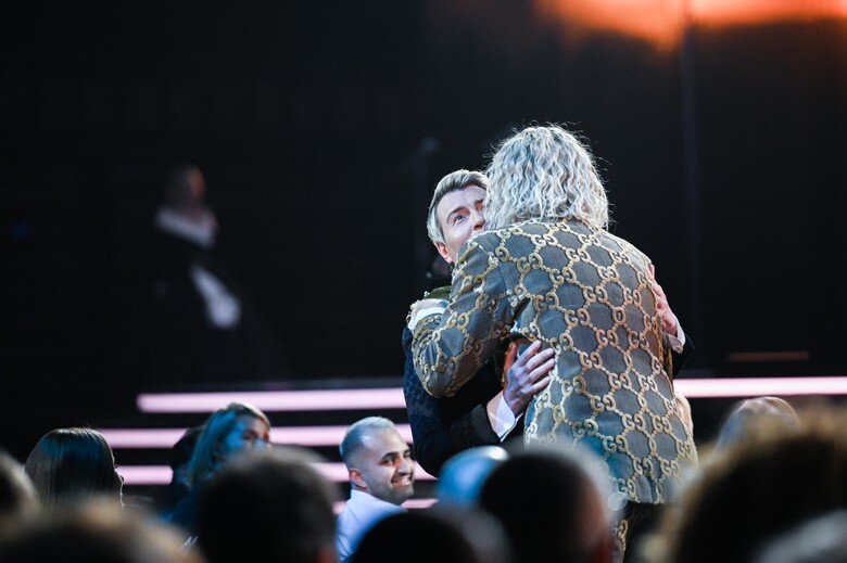 Лепс перепевает баскова. Лепс басков кавер. Лепс перепевает баскова. Лепс басков перепел. Лепс перепевает баскова.