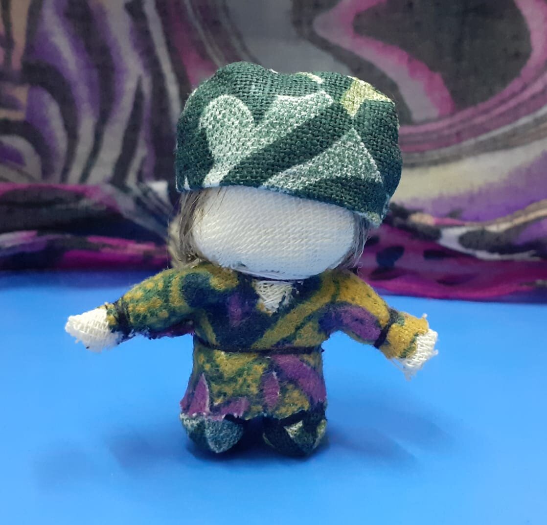 Мужской вариант куклы Доля. Вид спереди