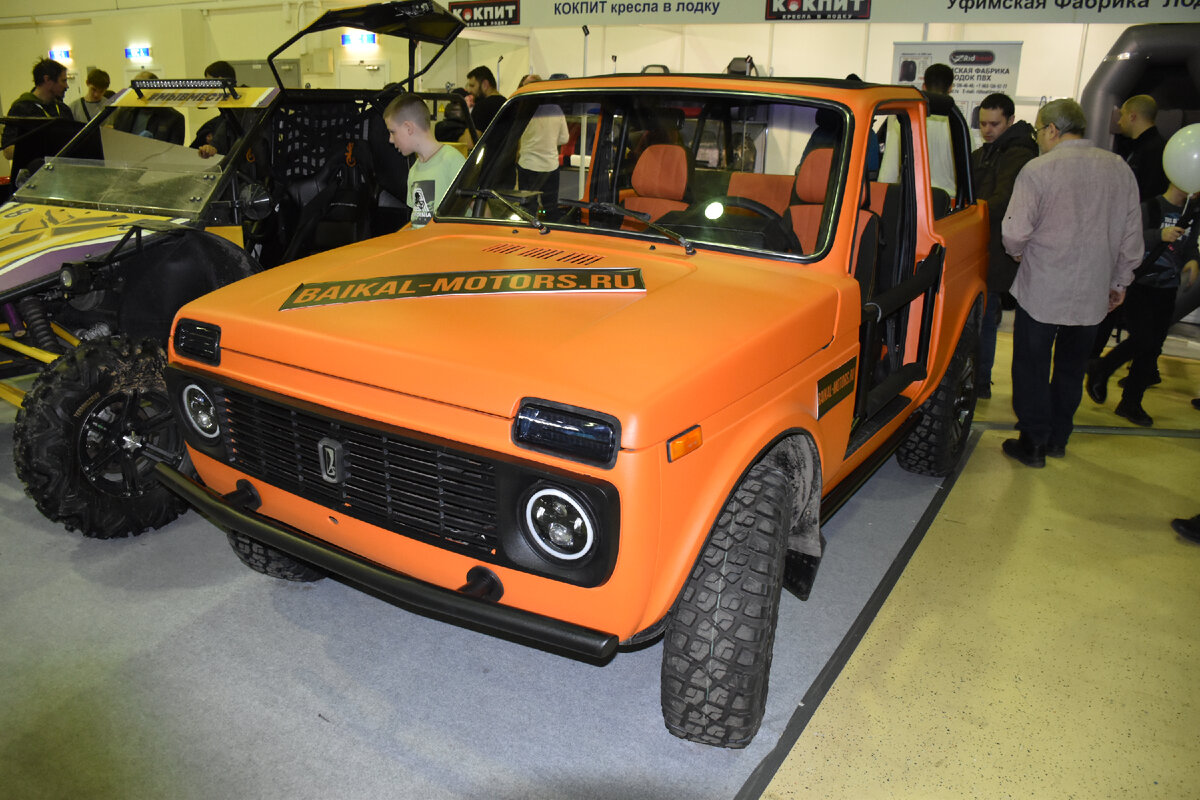 "Нива"-кабриолет, вид спереди.