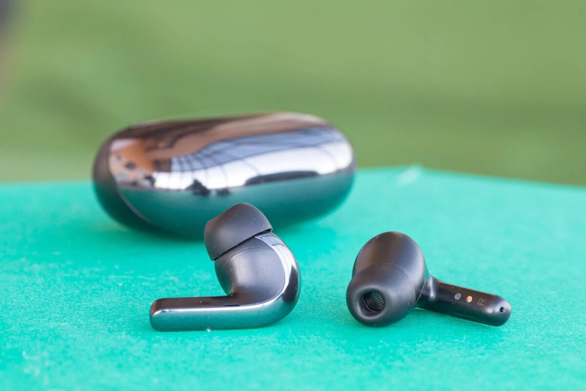 Xiaomi buds 4 active обзор. Xiaomi Buds 4 Pro. Shark TWS наушники. Наушники м12 беспроводные. Redmi Buds 4.