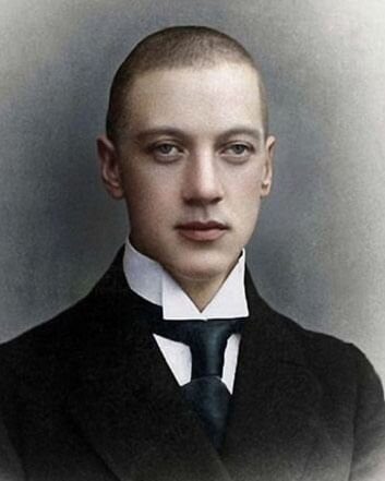 Гумилев Николай Степанович - отец историка