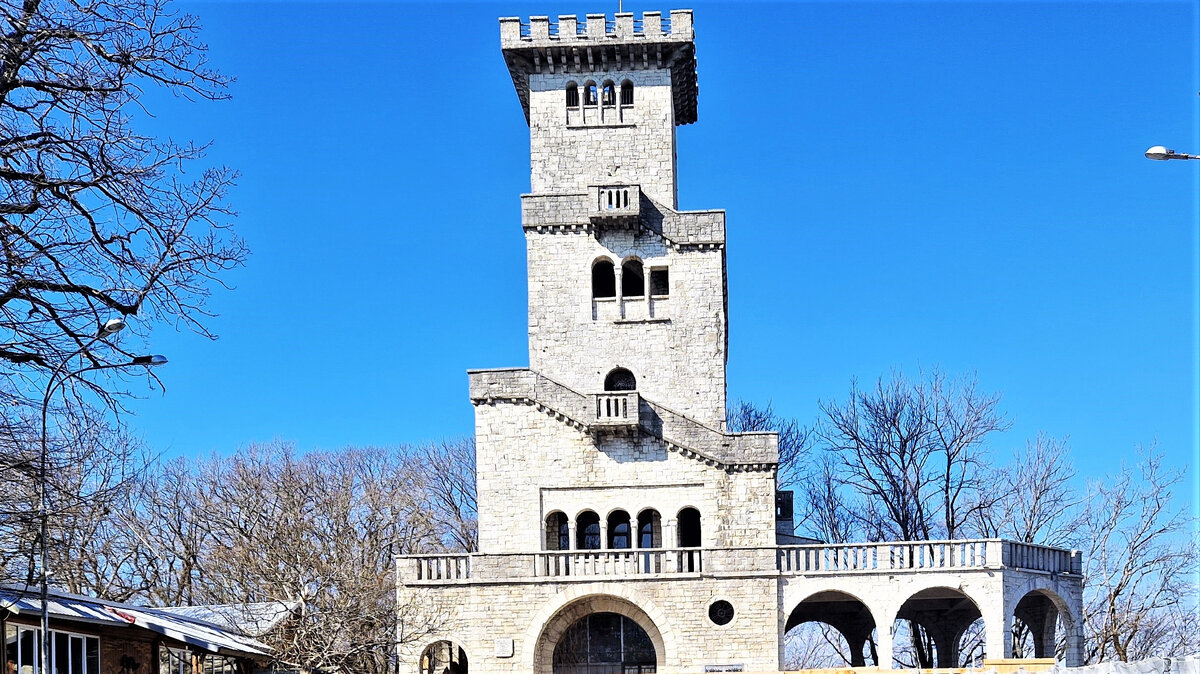 Дома на горе ахун в сочи. Башня ахун в сочи. Ахун сочи часы работы. Ахун сочи часы работы. Ахун сочи часы работы.