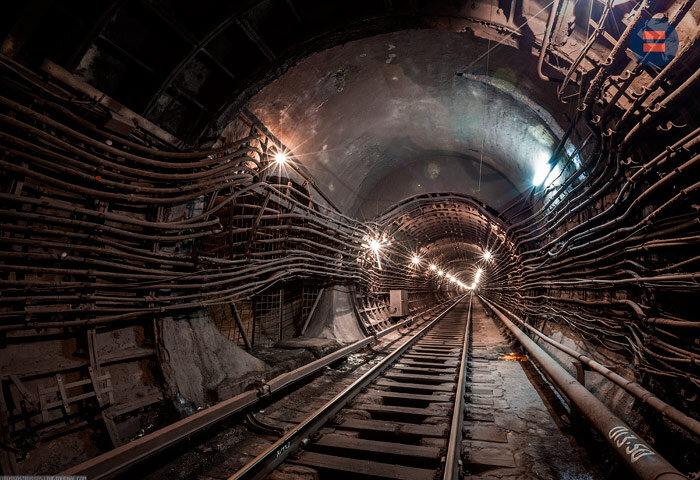 Следователи возбудили уголовное дело после ЧП в тоннеле московского метро