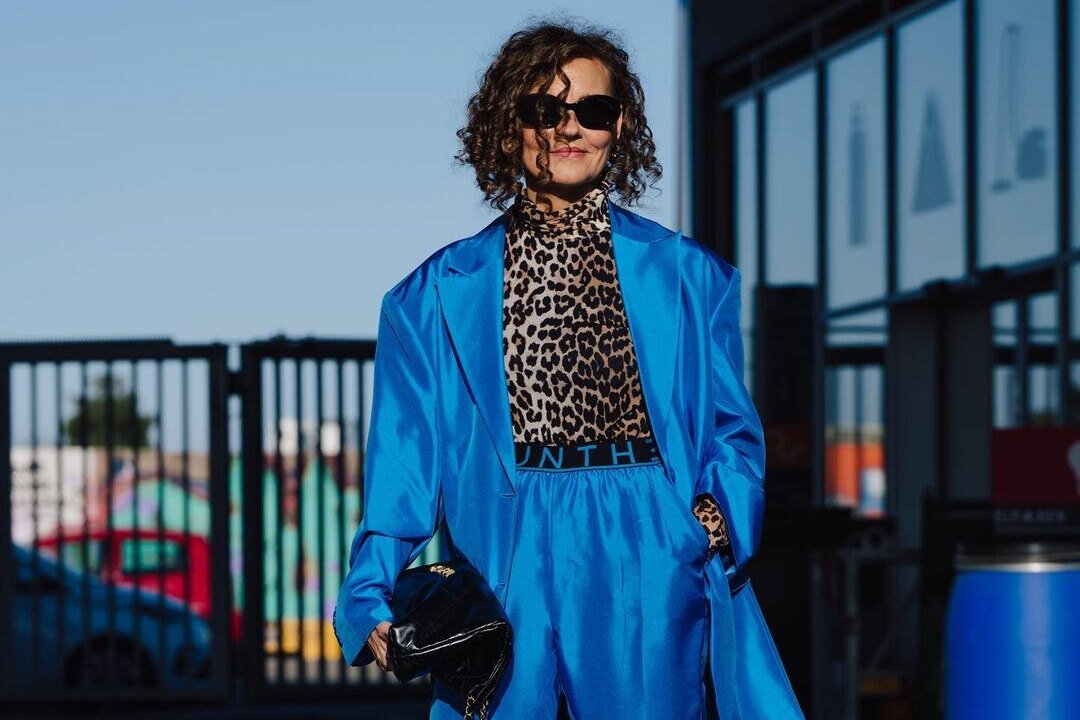     5 модных принтов с антиэйдж-эффектом, которые подойдут женщинам 50+