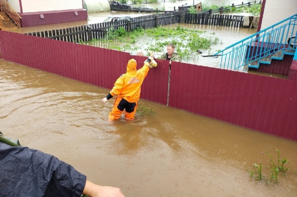    В РФ количество подтопленных весенним паводком домов выросло вдвое