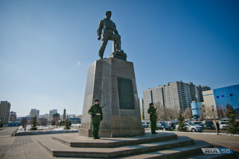    В Оренбурге 17 марта почтут память Героя России Александра Прохоренко Кристина Просвиркина