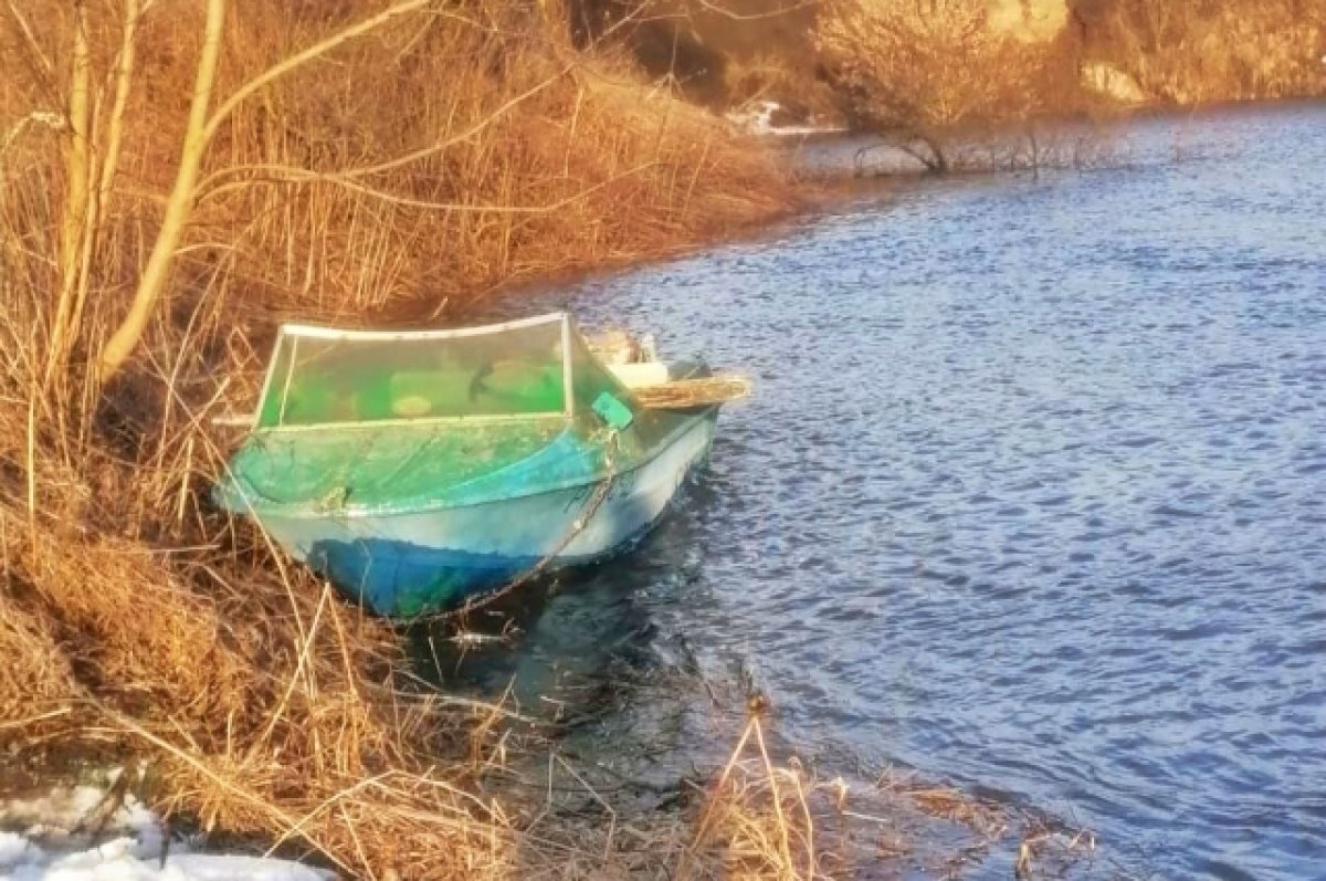    В Суворовском районе из-за половодья организована лодочная переправа