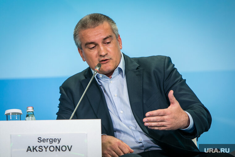    По словам Сергея Аксенова, жители Крыма давно сделали выбор