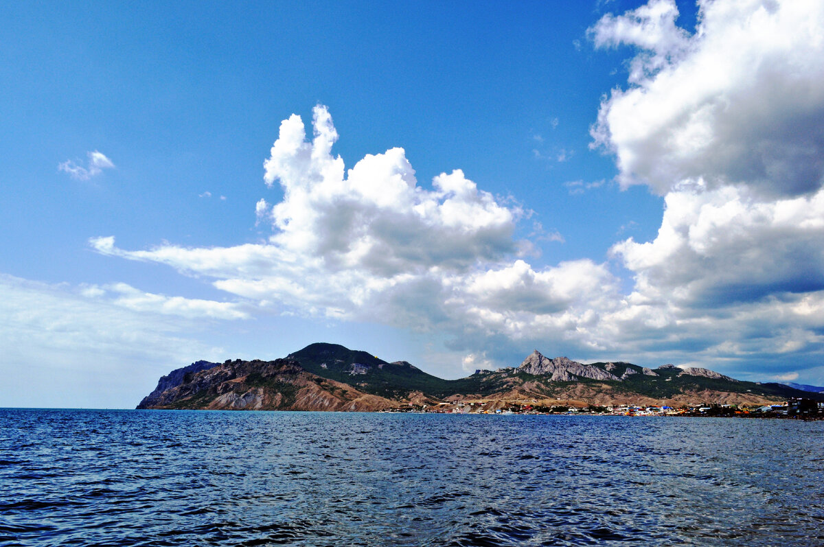 Вид на Кара-Даг