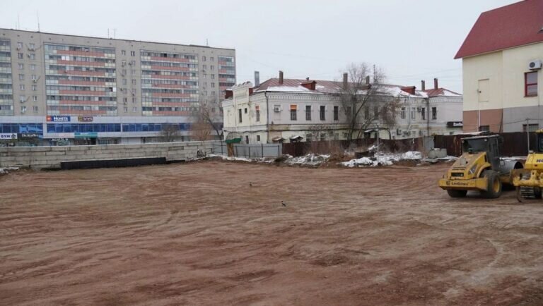    Мэрия Оренбурга отсудила у экс-владельца «Атриума» почти 15 млн рублей Марина Шарт