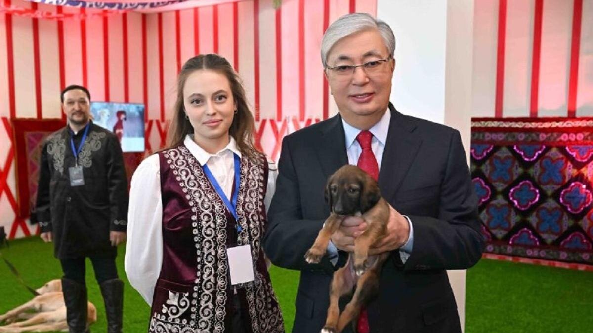    Анна Захарова и Касым-Жомарт Токаев:Акорда