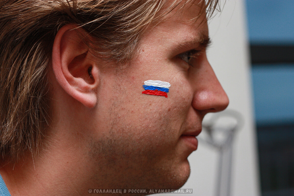 2012 год, когда болел за русский футбол :). Фото: из личного архива