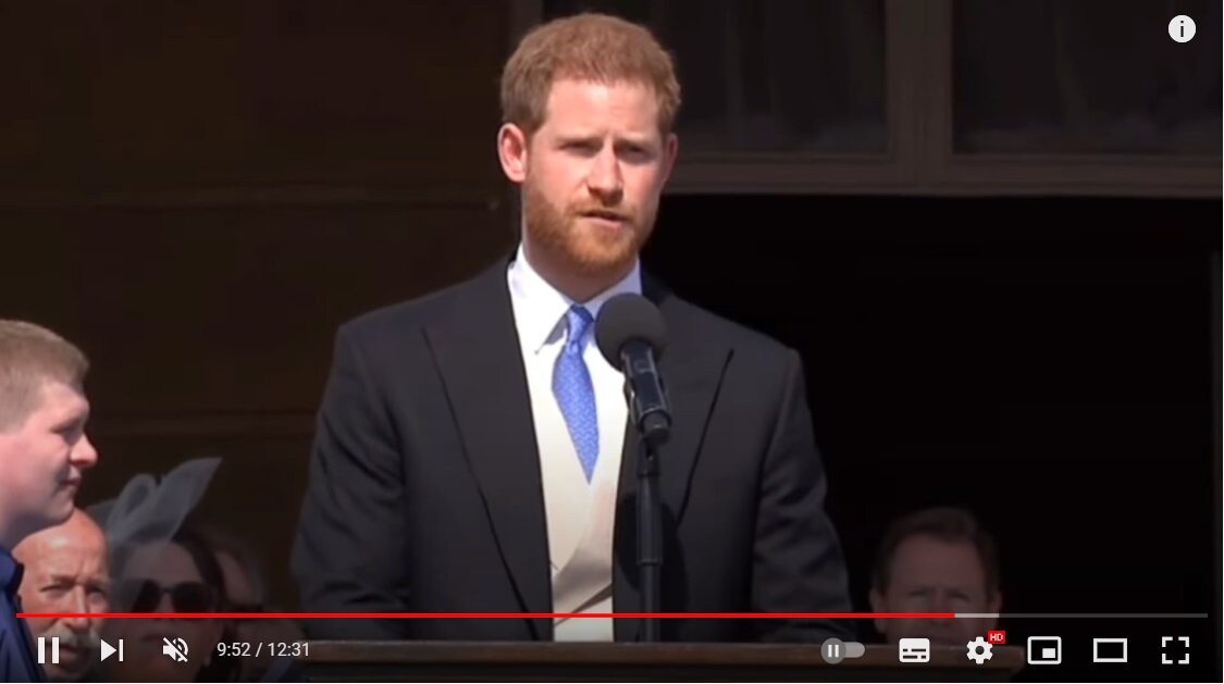 Фото: скриншот видео с канала  Amore Royal