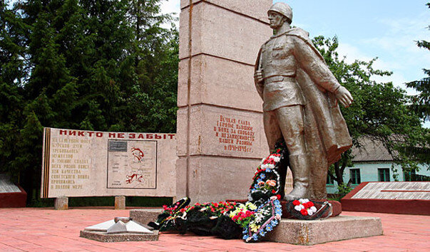 Мемориал в Протасово, Орловской области