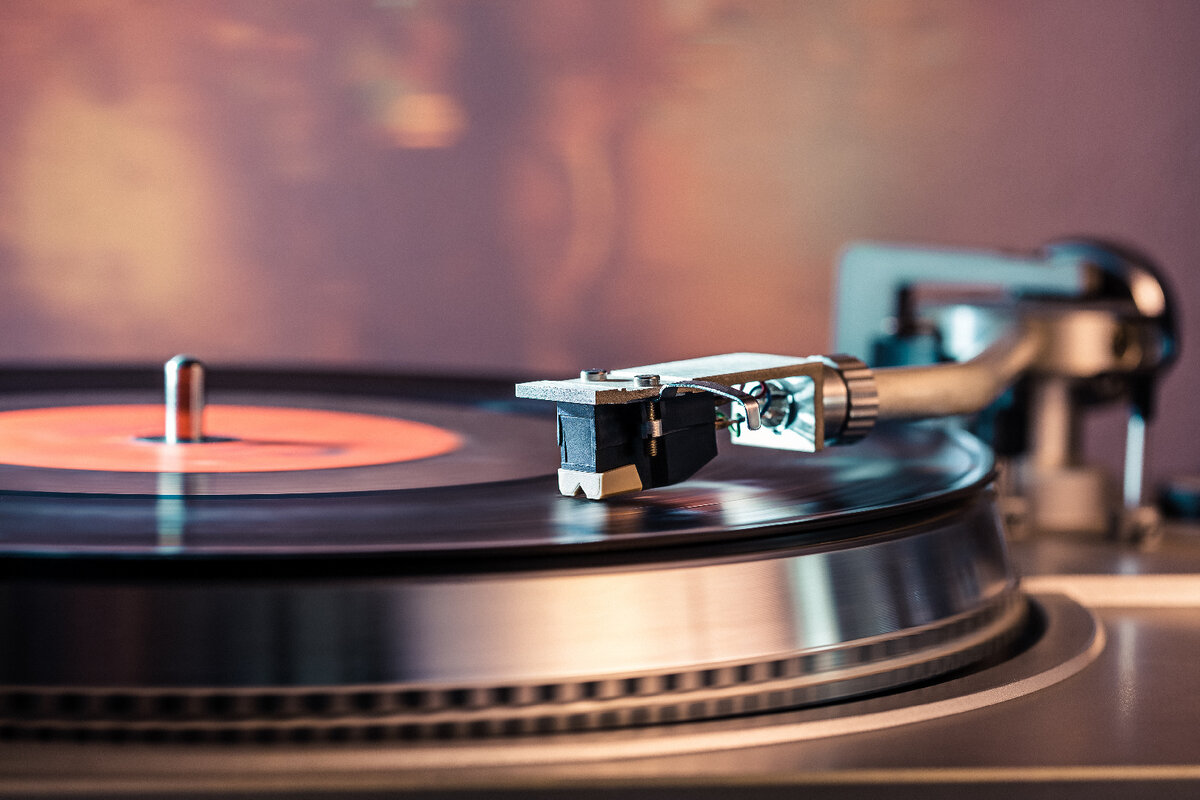 Виниловый проигрыватель Vertigo DJ-5600