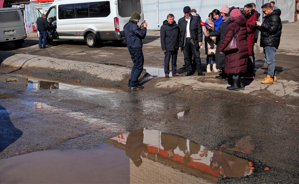     Рабочая группа проверила территории, на которые поступало больше всего жалоб от томичей.  Пресс-служба мэрии Томска