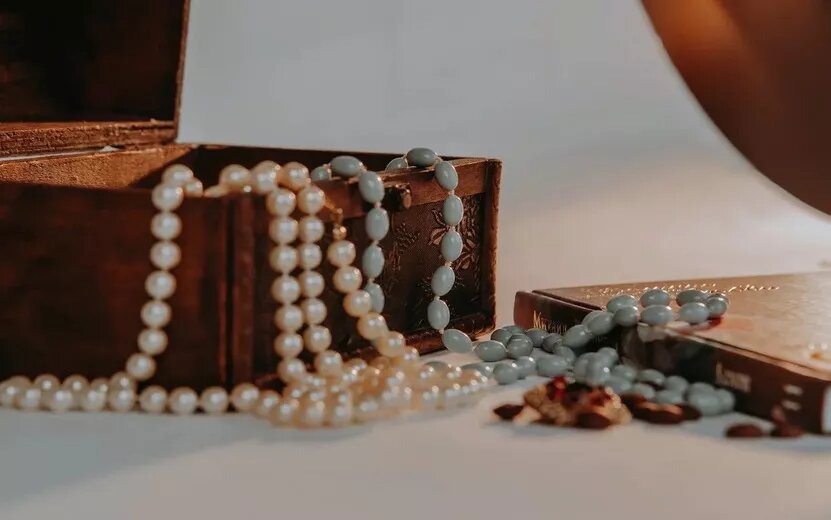    Гороскоп на месяц: в апреле Овнам предстоит принимать неожиданные решения, а Львам – искать компромиссы