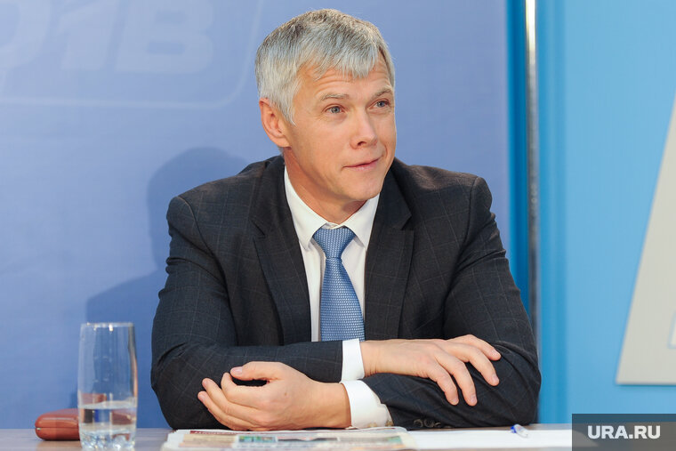    Валерий Гартунг подтянулся 47 раз