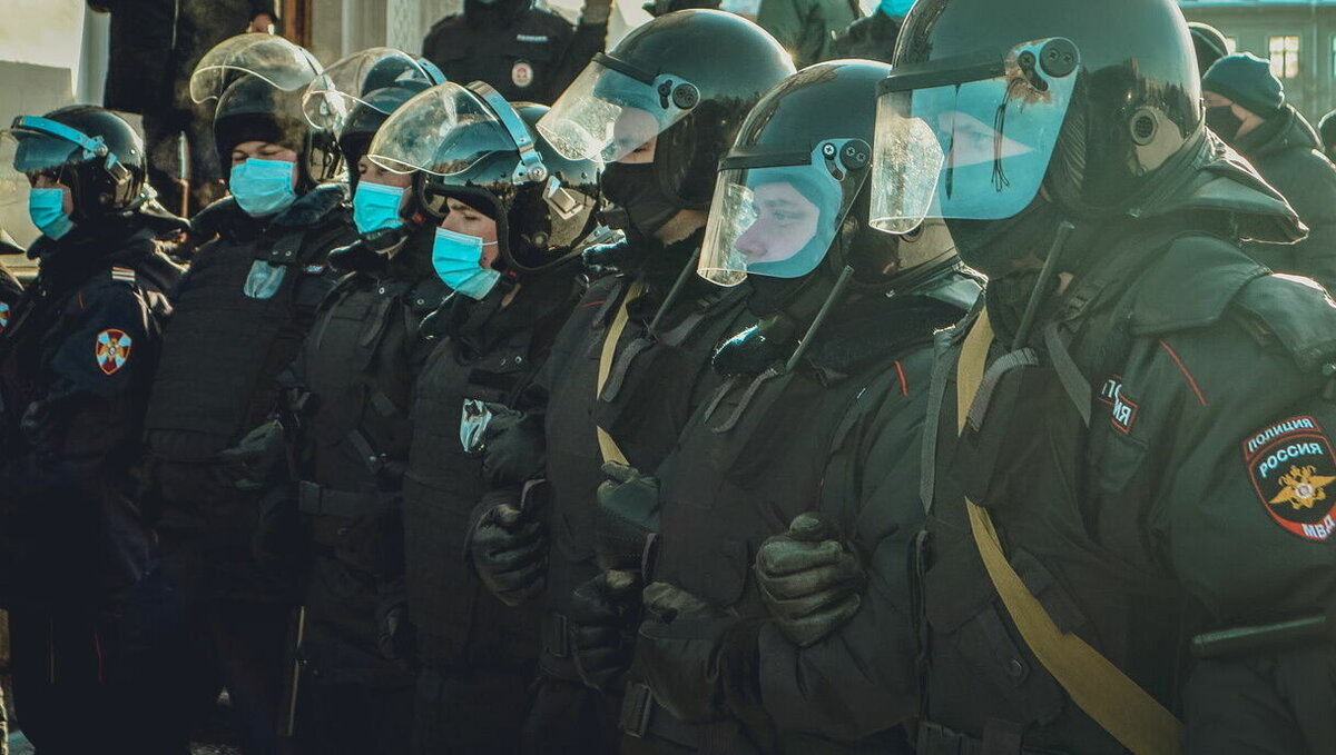     В Ростовской области жители высказались по поводу забастовки торговцев в «Агромолле», комментарии появились в соцсетях.