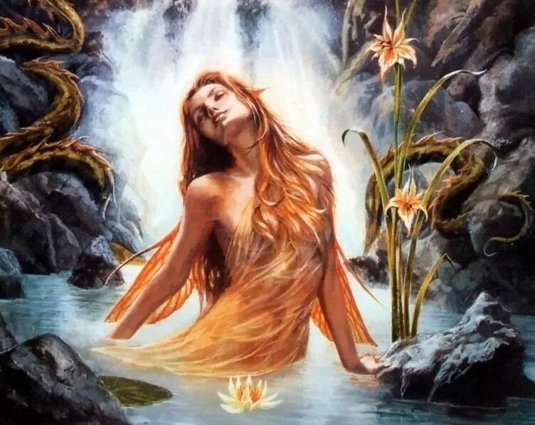 Мир изменится тогда, когда женщины вернут себе свою силу и свою женственность. О женской энергии говорят много и часто. И иногда понятия смешиваются. Потому как развивают обычно одну из двух женских энергий. Они обе – женские, но при этом – разные. Назначение у каждой из них свое. 

Сексуальная женская энергия

Это женская энергия нижних энергетических центров. Благодаря ей рождаются дети, потому как именно эта энергия разжигает в мужчине страсть. Именно эта энергия в женщине заставляет мужчин терять голову и покой.

Как и любая энергия – она не имеет окраски. Она не плохая и не хорошая. Она очень нужная. Но важно правильно ей пользоваться.

Если считать ее единственно возможной из женских, то могут происходить такие неприятные вещи, как:

— Мужчинам вокруг нужен только секс
— Никто из них не хочет разговоров по душам
— Редеют ряды подруг (никто не хочет знакомить мужа с такой подругой – это опасно!)
— Эта энергия не позволяет мужчине отдохнуть и расслабиться рядом с женщиной – слишком она горяча
— Нет уважения в семье, только секс

Практики развития этой силы обычно сводятся к интимным гимнастикам, науке флирта и обольщения. Очень часто именно этим занимаются девушки, у которых пока нет партнера – им кажется, что просто не хватает сексуальности. И ведет это обычно к тому, что партнеры появляются, а вот мужа так и нет.

Но есть и другая женская энергия — Лунная

Лунная энергия – это энергия верхних центров. Это энергия чистоты, дружбы. Любви и нежности. Эта энергия предназначена для ежедневного использования.

— Она не увеличивает в мужчинах вожделение
— Она вызывает желание заботиться о женщине и взять за нее ответственность
— Она привлекает только достойных мужчин
— Она позволяет углубить отношения
— Она умиротворяет мужчин – и они могут восстанавливать свои силы
— Она находится в нас с рождения
— А главное – что эту энергию можно использовать везде и всегда, оставаясь женщиной и не опасаясь последствий.

Но это отнюдь не означает, что сексуальная энергия нам не нужна. Она очень важна — без нее не появлялись бы дети. Но для нее важно знать место и время. В спальне с супругом – самое то. Там пригодится и кружевное белье, и яркий макияж, и ультра-короткие юбки, и танец живота (который изначально и был танцем для спальни).

Блокирование сексуальной энергии чревато женскими заболеваниями и сложностями с деторождением. Но злоупотребление ею ничуть не лучше как для здоровья, так и для души.

Поэтому важно соблюсти баланс. Одна энергия для спальни. Другая – для всего остального мира. И тогда лунной энергией нужно заниматься чаще и больше. Именно ее и нужно развивать, именно о ней стоит помнить каждый день.

Берегите свои энергии!
