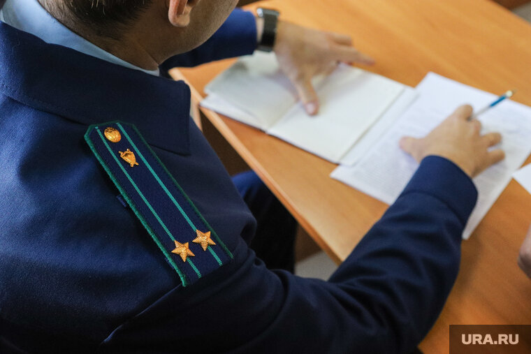    Прокуратура проверит мэрию Нижневартовска после захвата ребенка в заложники