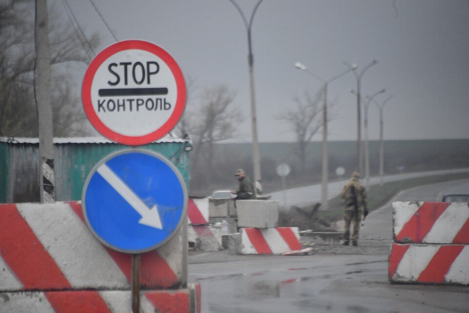     Василий Голубев ужесточил порядок въезда в Ростовскую область из Донбасса. Владимир ВЕЛЕНГУРИН